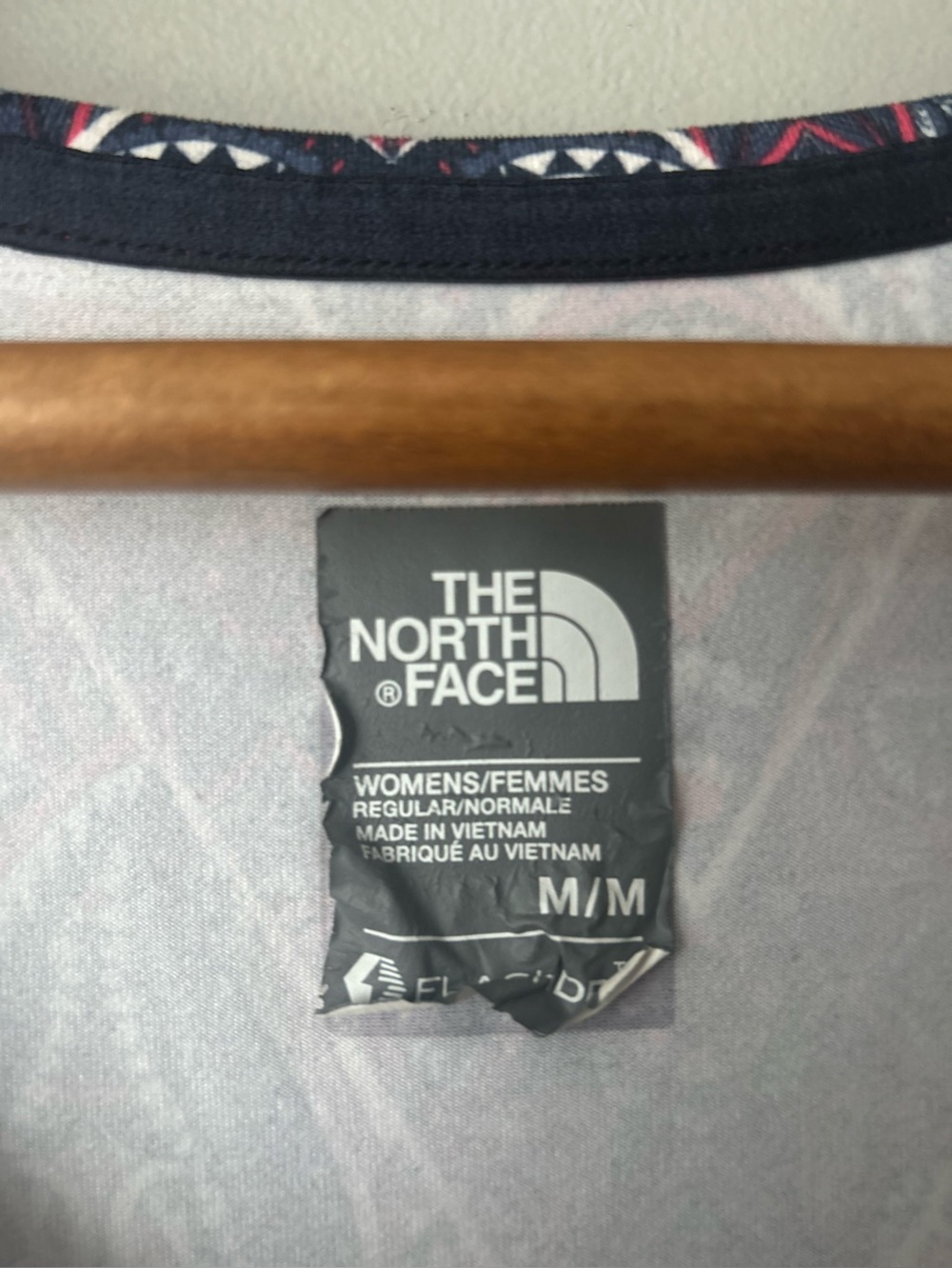 Th North Face dress - Picture 13 of 13